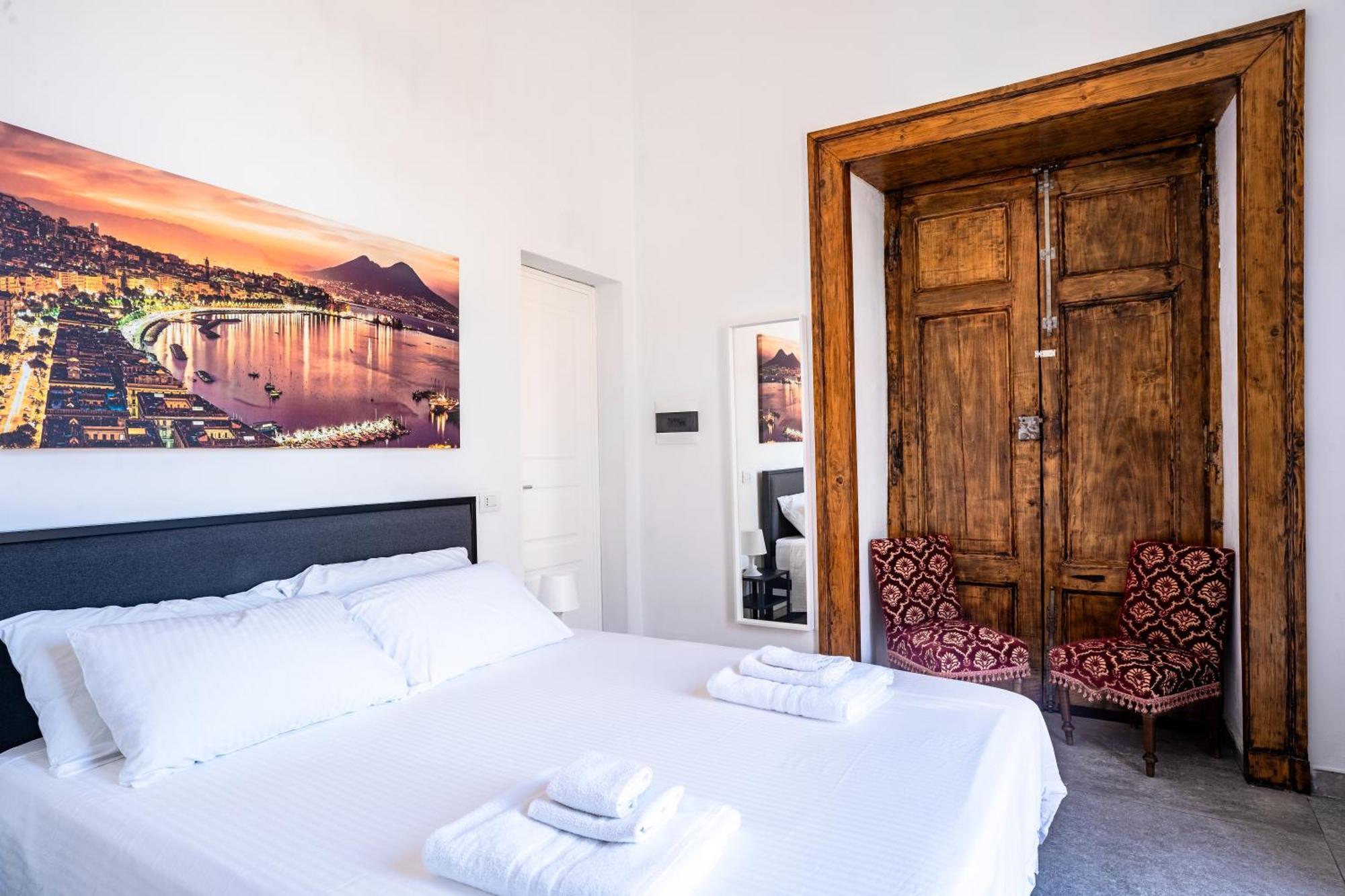 La Bella Vita Luxury Apartament And Travel Solution Neapel Exterior foto