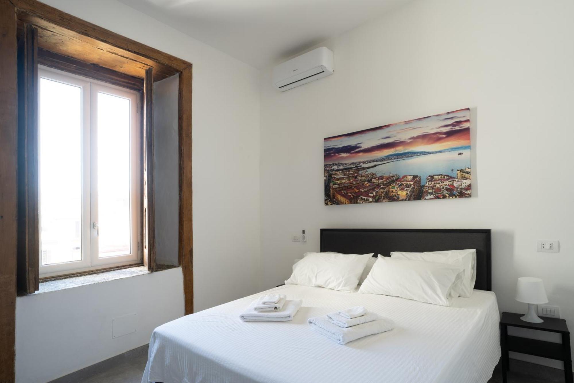 La Bella Vita Luxury Apartament And Travel Solution Neapel Exterior foto